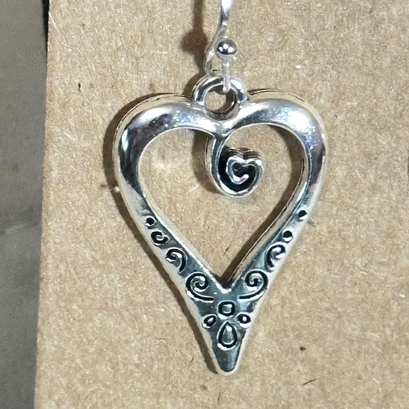 2/$20 Silver Tone Heart Hook Earrings Swirl Decorations Heart in Center NWOT - Picture 5 of 10